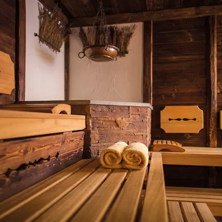 酒店 丽塔酒店 4*