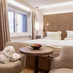 Rita Hotel 4*