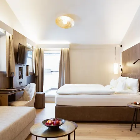 Rita Hotel