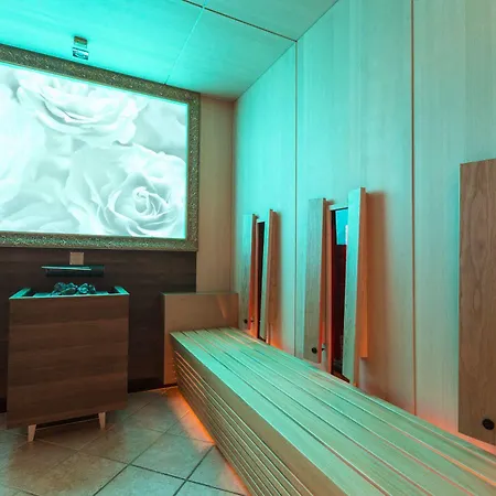 Rita Hotel 4*